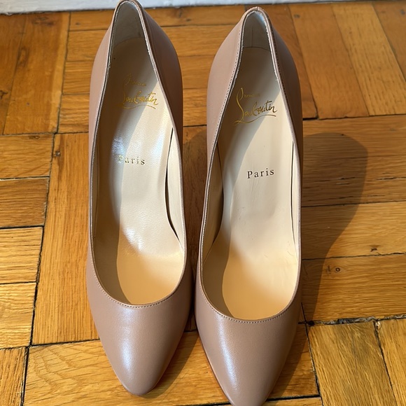 NWT Christian Louboutin Nude Pump - Picture 2 of 7